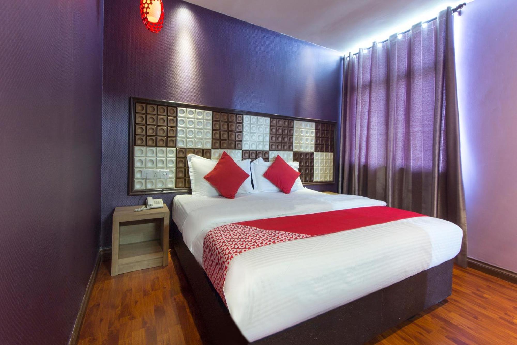 Oyo 90894 Smc I-city
