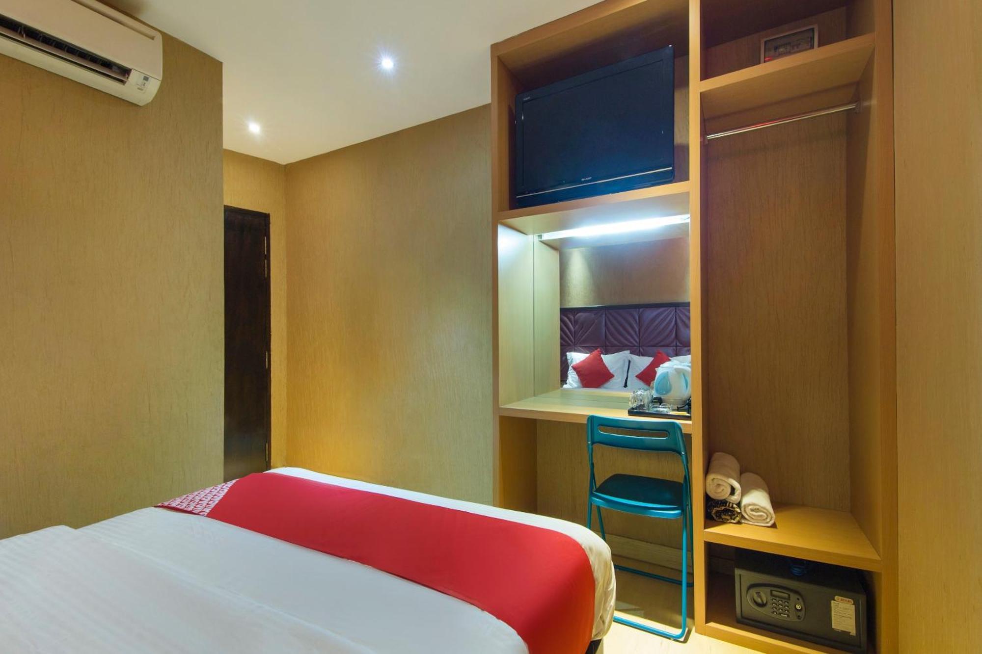 Oyo 90894 Smc I-city 2* Shah Alam